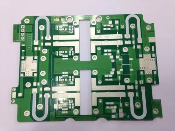 PCB技术差分布线的优势及PCB为什么要覆铜？